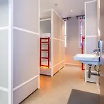Sun & Moon Vandrarhem