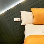 Sun & Moon Vandrarhem Barcelona