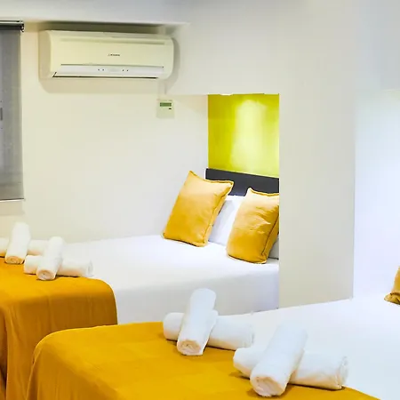 Sun & Moon Hostel Βαρκελώνη