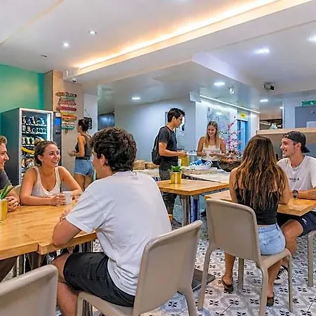 Sun & Moon Hostel *