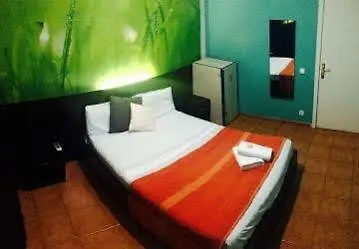 Sun & Moon Hostel