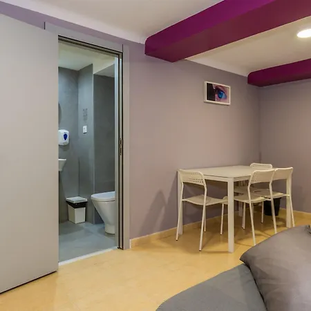 Sun&moon Hostel