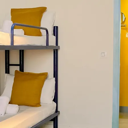 Hostal Sun & Moon
