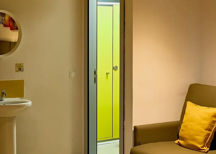 Hostel Sun & Moon Barcelona